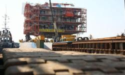 Iran installs 1st South Pars 13 topside