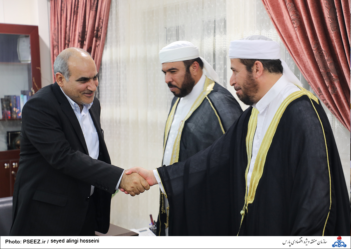 PSEEZ managing director meet members of Sunni Clergy Council in Asaluyeh