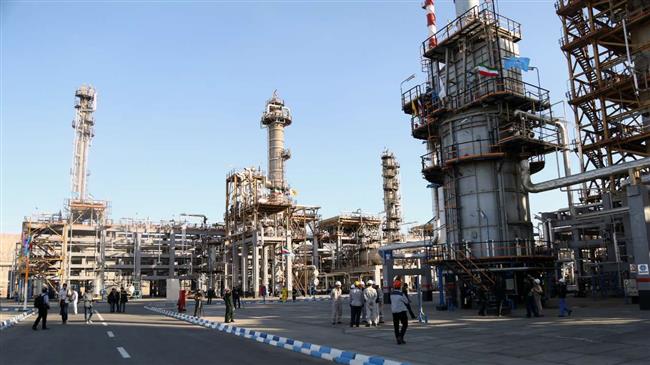 Iran&rsquo;s New Refinery Opening Is a Poke in US Eye