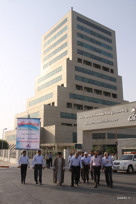 همایش پیاده روی