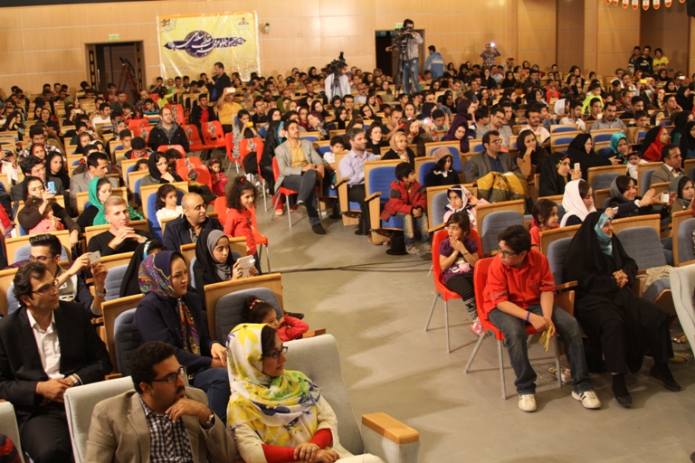 جشن من انقلابی ام 10