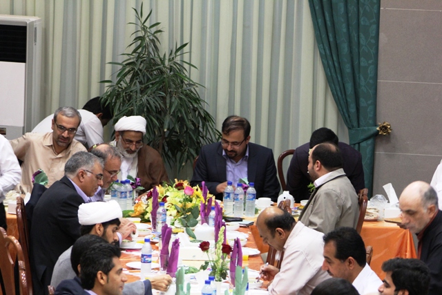 ضیافت افطاری 5