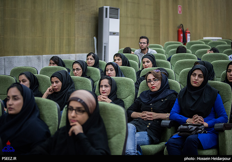 نخستنی همایش مدیریت  <strong class='sis-keyword'>فضای سبز</strong> 20
