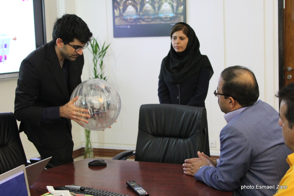 دیدار مدیرعامل با  <strong class='sis-keyword'>مخترعین</strong> 3