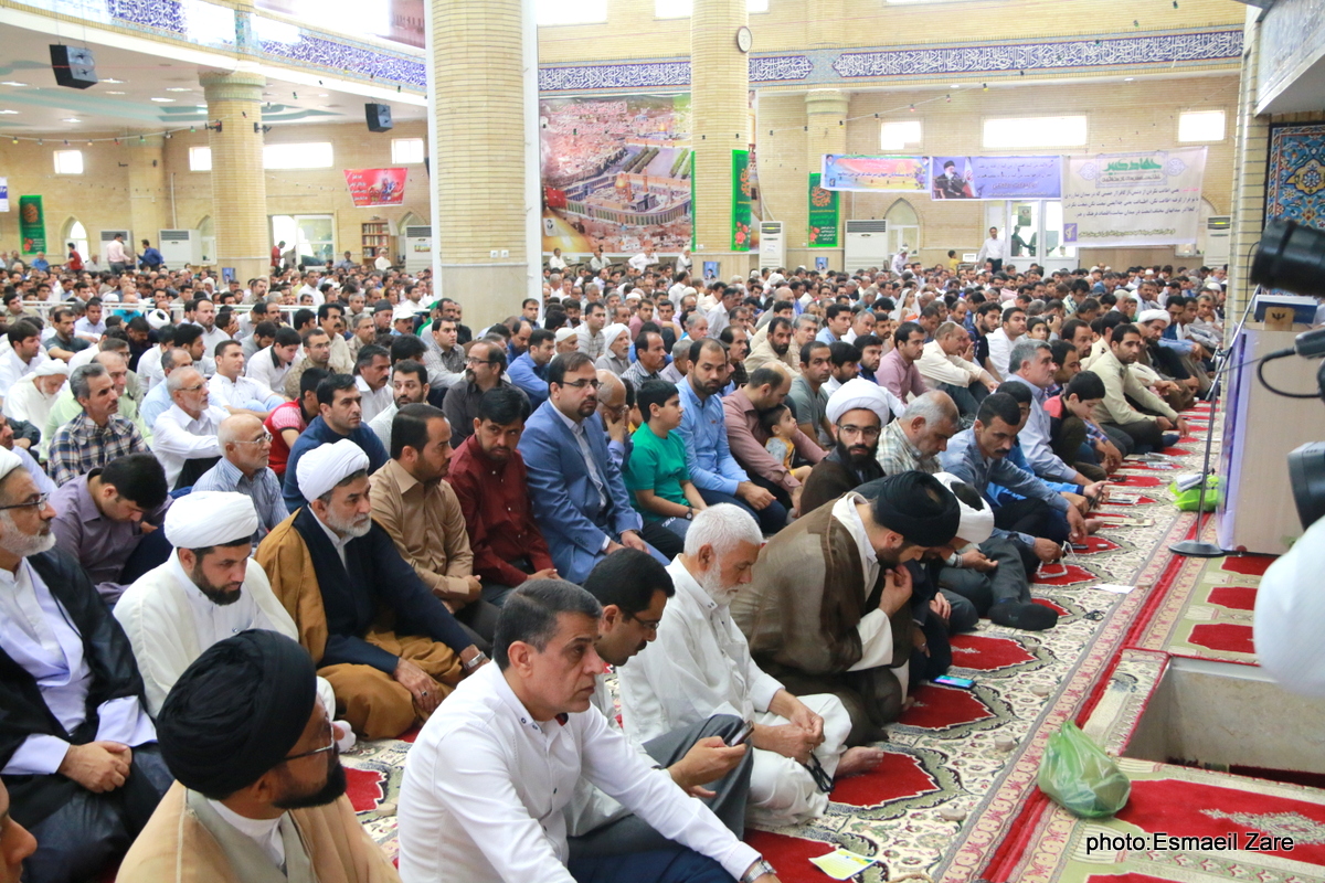 نماز عید فطر کنگان 11