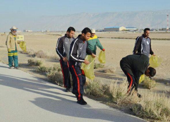 اجراء‌  <strong class='sis-keyword'>طرح FOD</strong> در  <strong class='sis-keyword'>فرودگاه بین المللی خلیج فارس</strong> 2