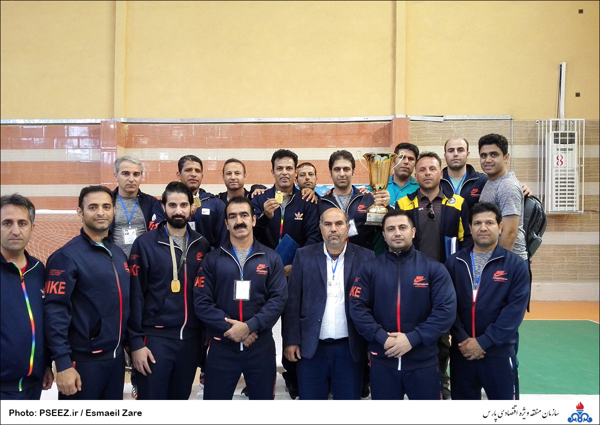 تیم  <strong class='sis-keyword'>هنرهای رزمی</strong>  <strong class='sis-keyword'>حراست ارشد</strong>  <strong class='sis-keyword'>سازمان منطقه ویژه پارس</strong>  <strong class='sis-keyword'>طلا</strong> گرفت 5