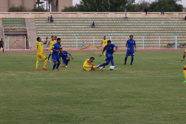 دیدار دو تیم  <strong class='sis-keyword'>فوتبال</strong> پارس جنوبی جم و استقلال اهواز 2 9