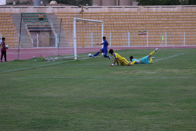 دیدار دو تیم  <strong class='sis-keyword'>فوتبال</strong> پارس جنوبی جم و استقلال اهواز 2 13