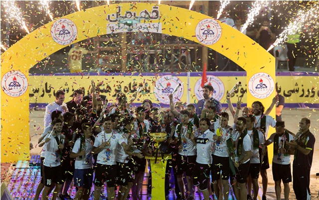 قهرمانی تیم  <strong class='sis-keyword'>فوتبال</strong>  <strong class='sis-keyword'>ساحلی</strong> 1