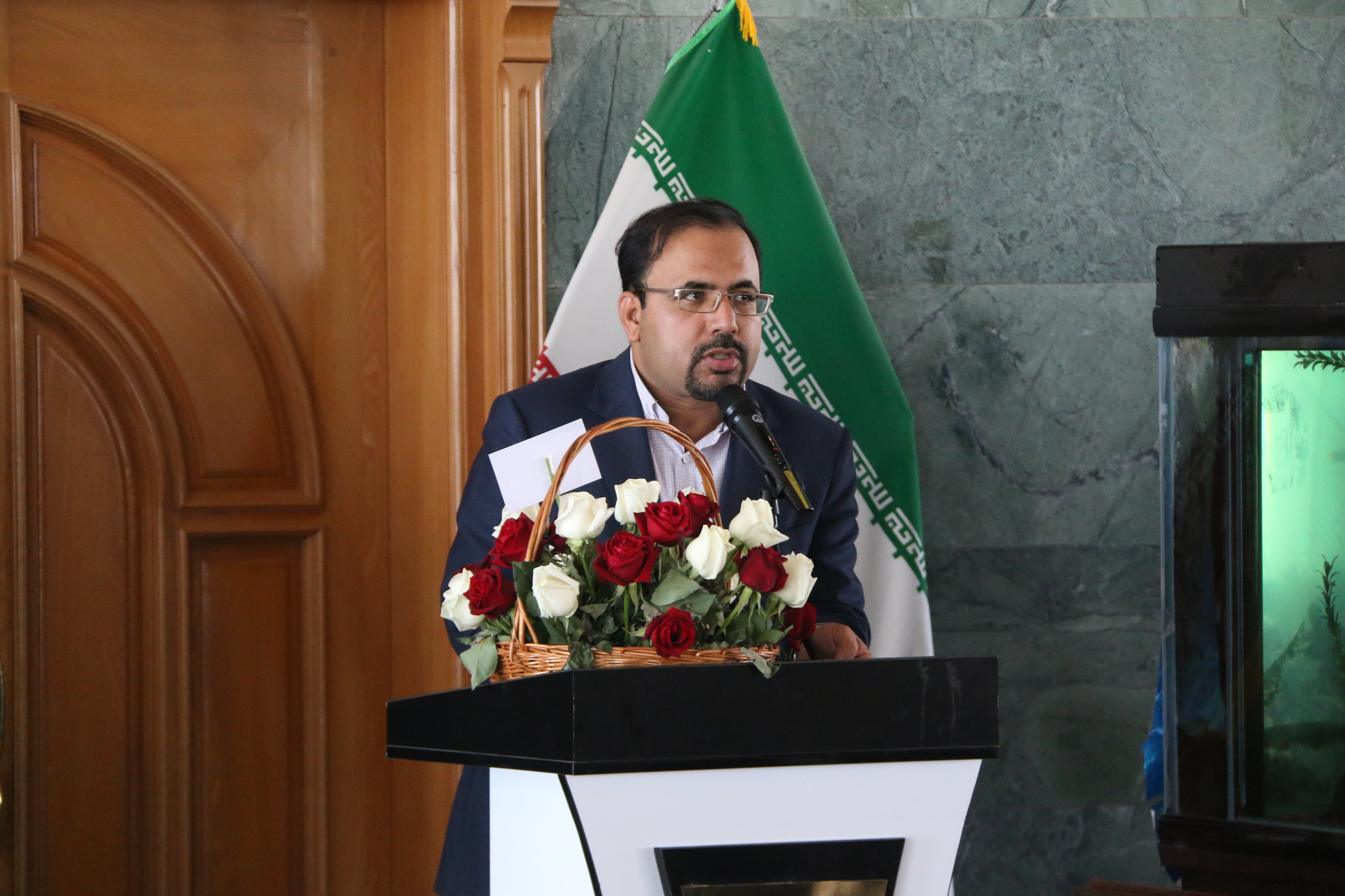 معارفه مدیر فرودگاه 2