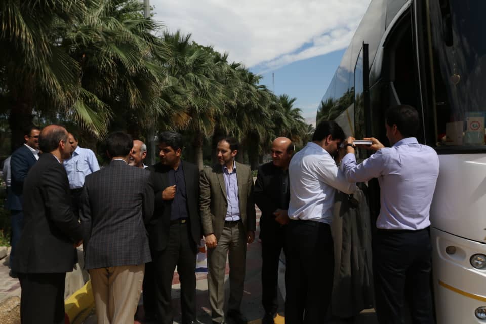 اعزام کاروان همیاری سیل زدگان 1