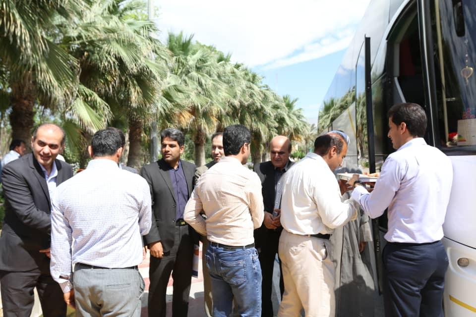 اعزام کاروان همیاری سیل زدگان 5