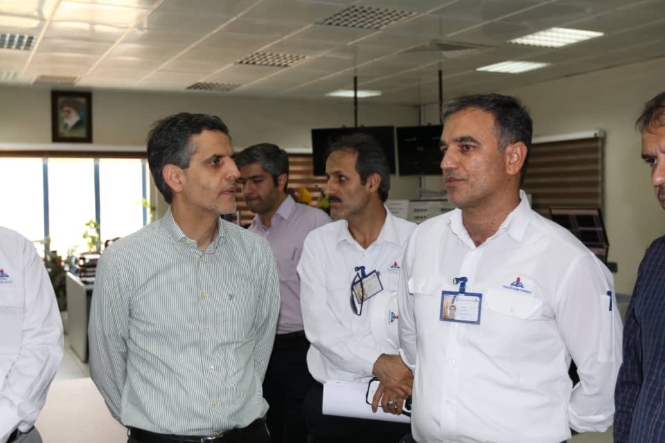 بازدید معاون وزیر نفت در امور مهندسی از فاز 14  <strong class='sis-keyword'>پارس جنوبی</strong> 6