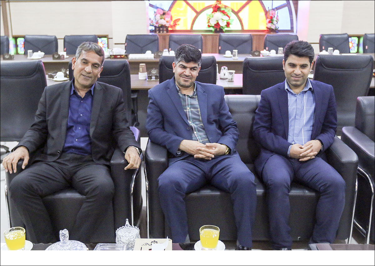 فرماندار کنگان 5