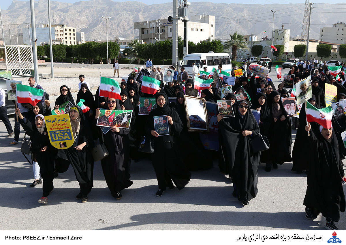 راهپیمایی  <strong class='sis-keyword'>بیست ودوم بهمن ماه</strong> 15
