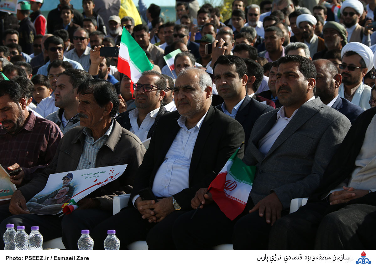 راهپیمایی  <strong class='sis-keyword'>بیست ودوم بهمن ماه</strong> 26