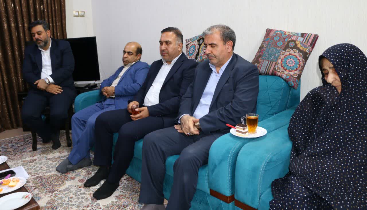 گنجی 2