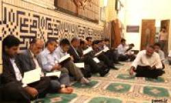برگزاری نماز جماعت و تلاوت قرآن کریم در ماه مبارک رمضان در مسجد سازمان