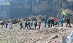 برگزاری کوهپیمایی بسیجیان عسلویه در ارتفاعات پارس جنوبی
