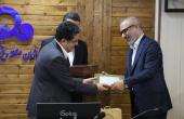 تجلیل از مدیر سابق روابط عمومی و تشریفات سازمان منطقه ویژه پارس