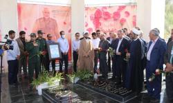 اولین روز کاری مدیر عامل سازمان منطقه ویژه پارس در جوار مرقد شهدای گمنام