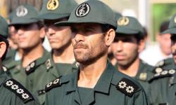 گزارش تصویری/رژه نیروهای نظامی و انتظامی به مناسبت آغاز هفته دفاع مقدس در عسلویه (3)