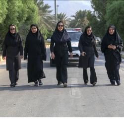 پیاده روی در ساحل 5