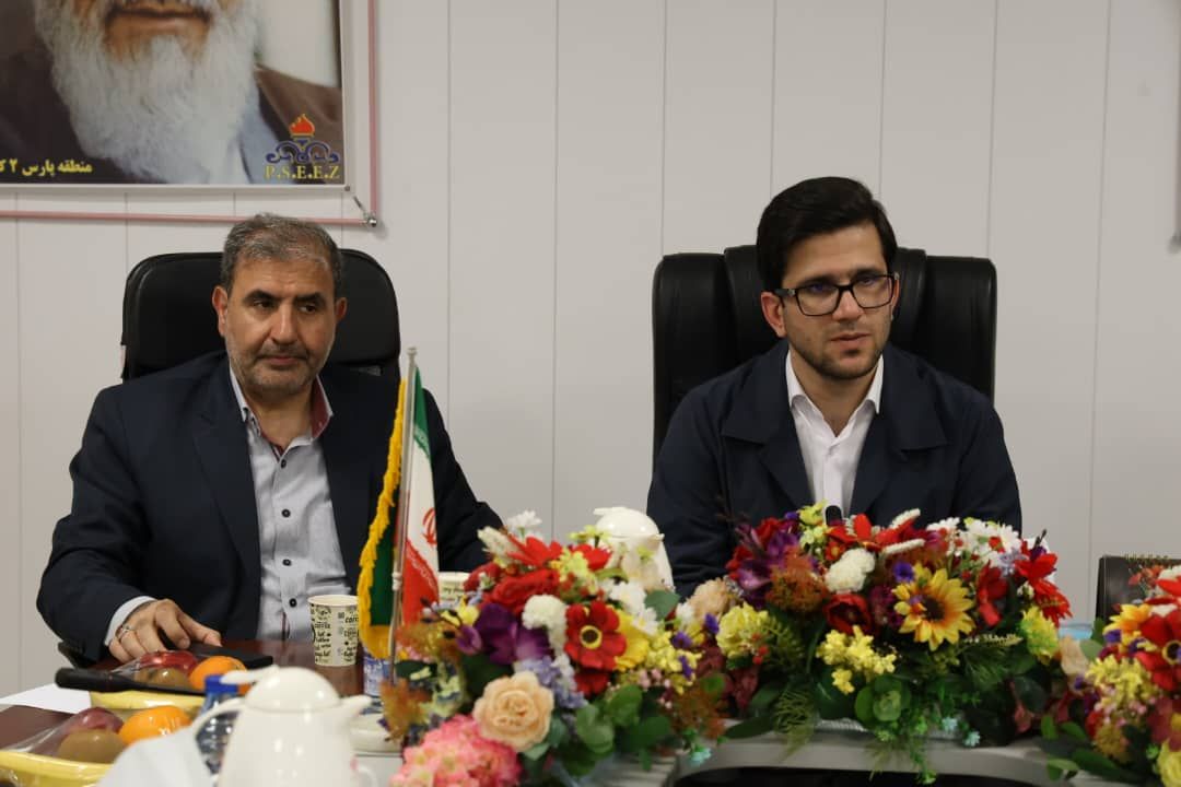 بهره برداری از ۲ پروژه مهم پتروپالایشی در کنگان