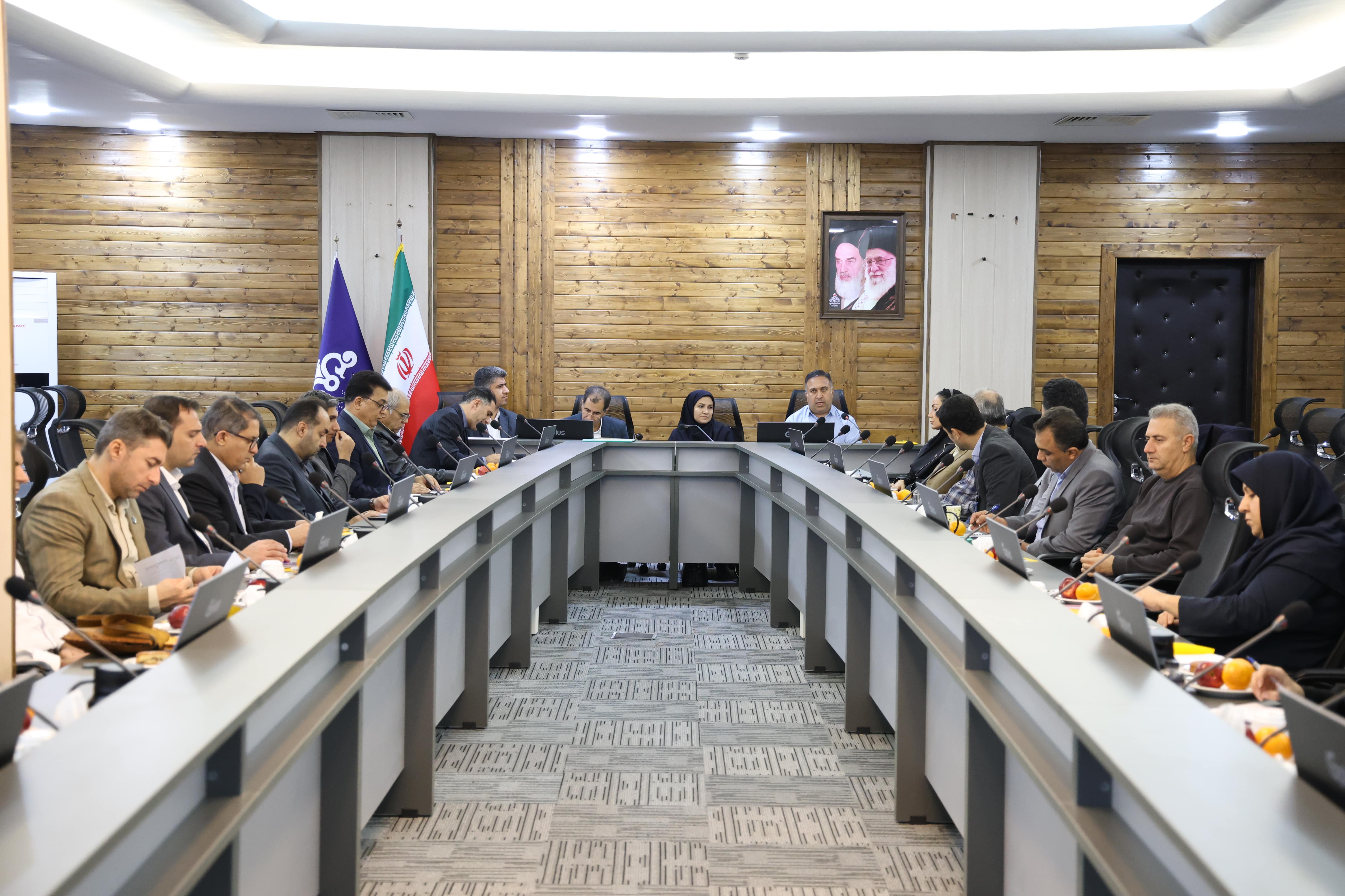 نشست هم اندیشی روسا و نمایندگان روابط کار و مددکاری اجتماعی شرکت ملی نفت ایران برگزار شد