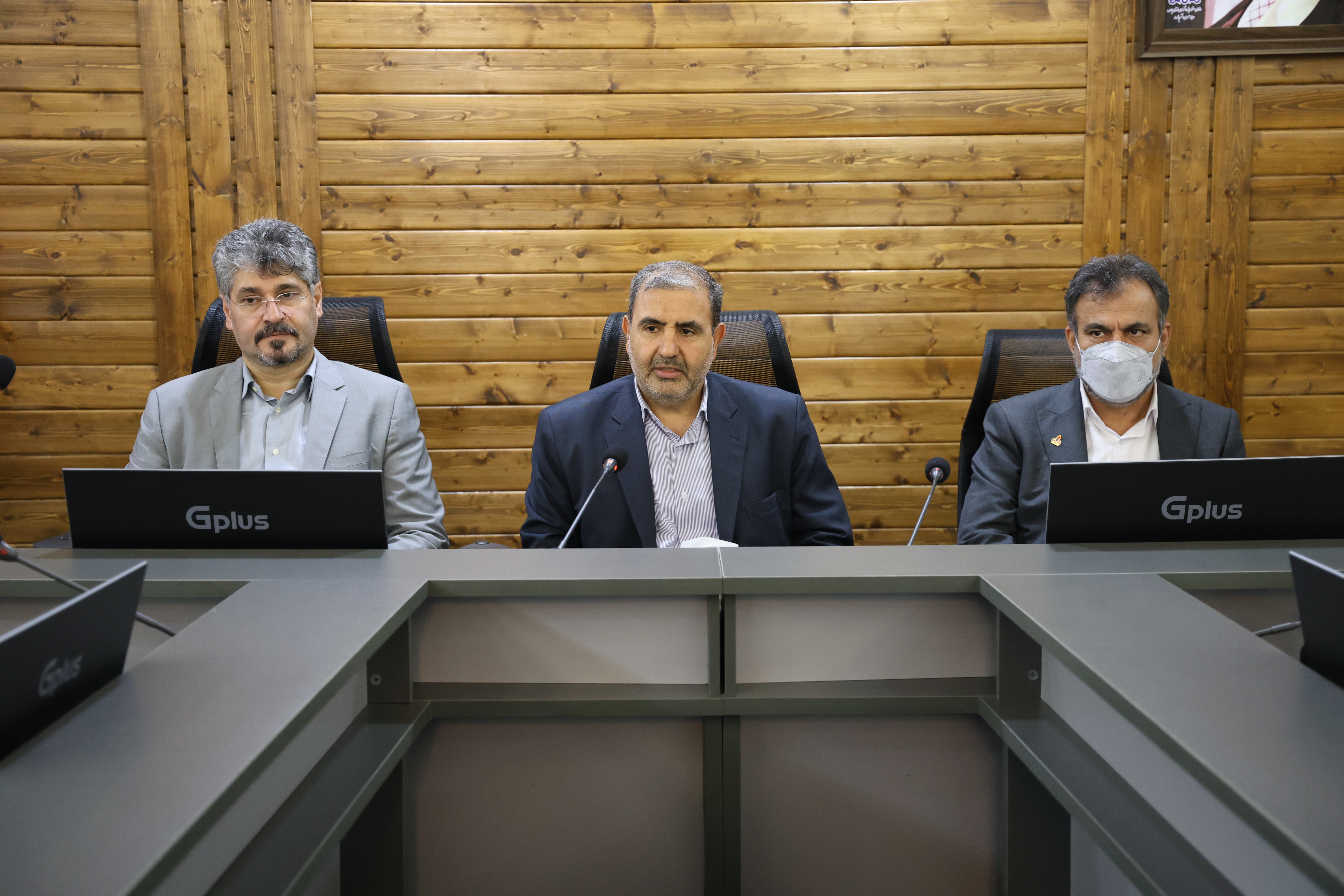 جلسه مدیران ارشد صنایع نفت و گاز منطقه ویژه پارس برگزار شد