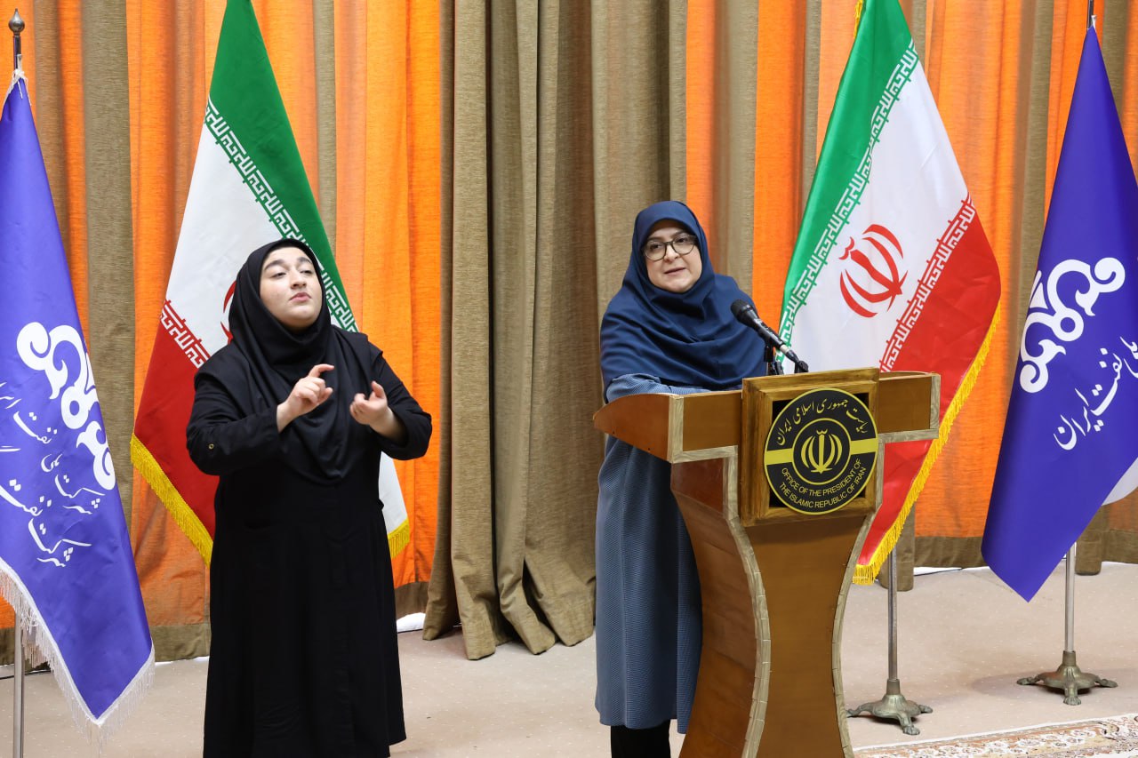 نشست خبری سخنگوی دولت در پایتخت انرژی ایران