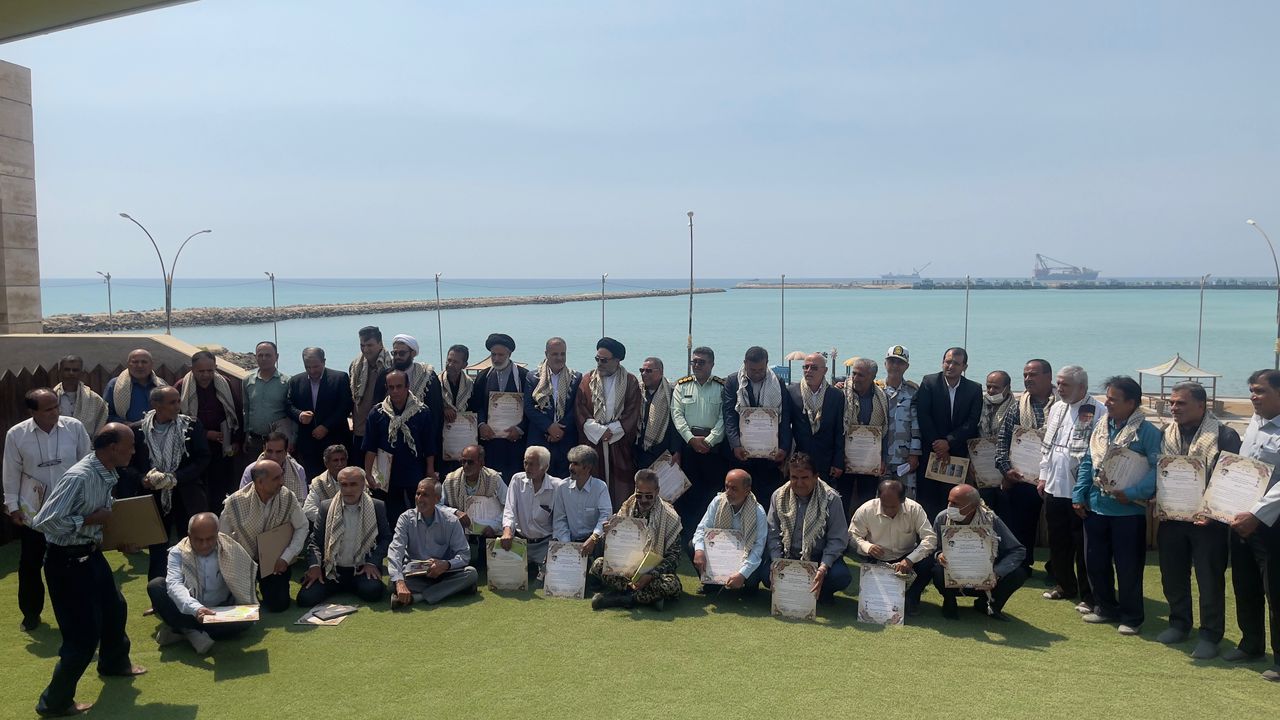تجلیل از ایثارگارن شهرستان عسلویه