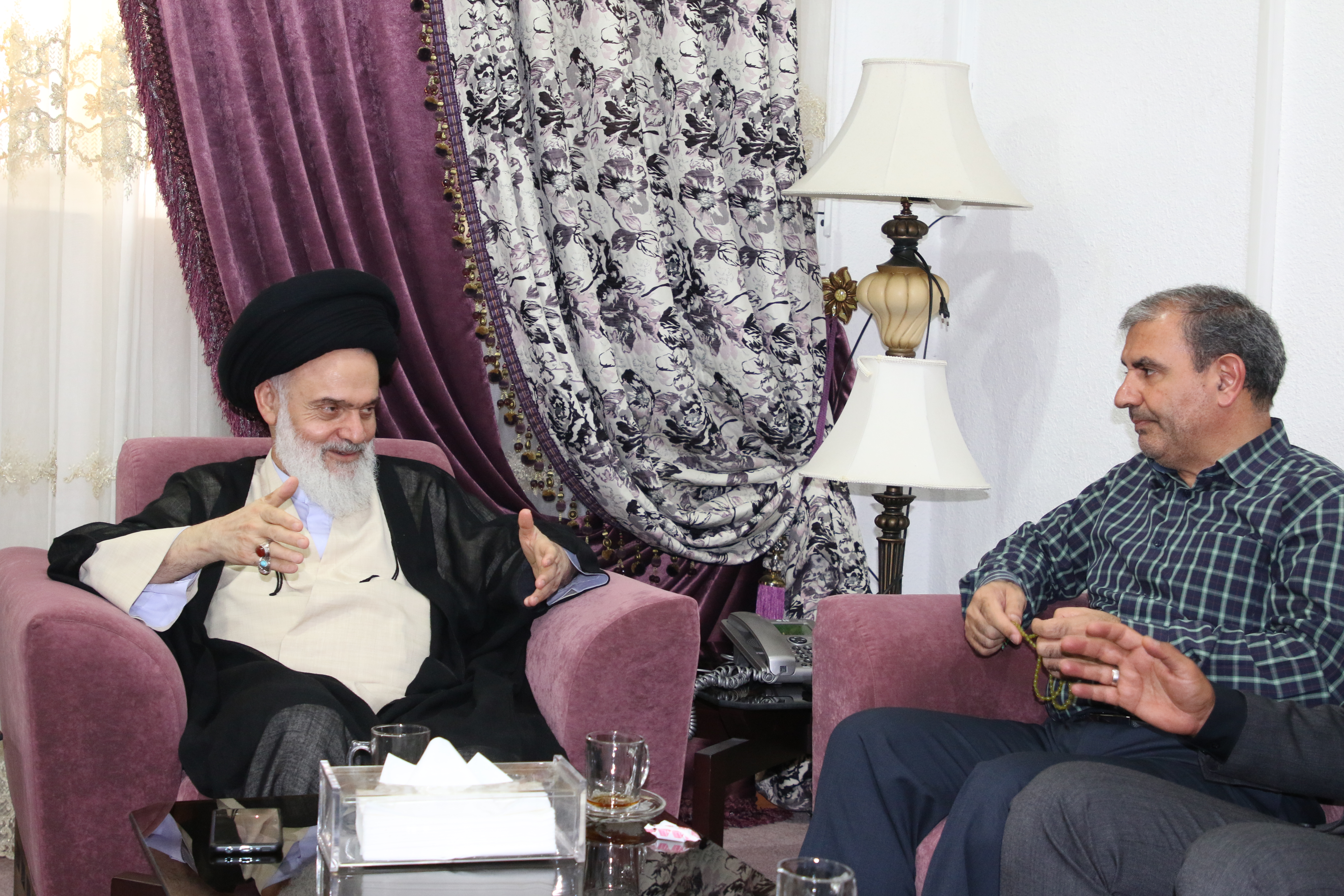 نشست نایب رئیس مجلس خبرگان رهبری با اعضای شورای راهبردی پتروشیمی های منطقه