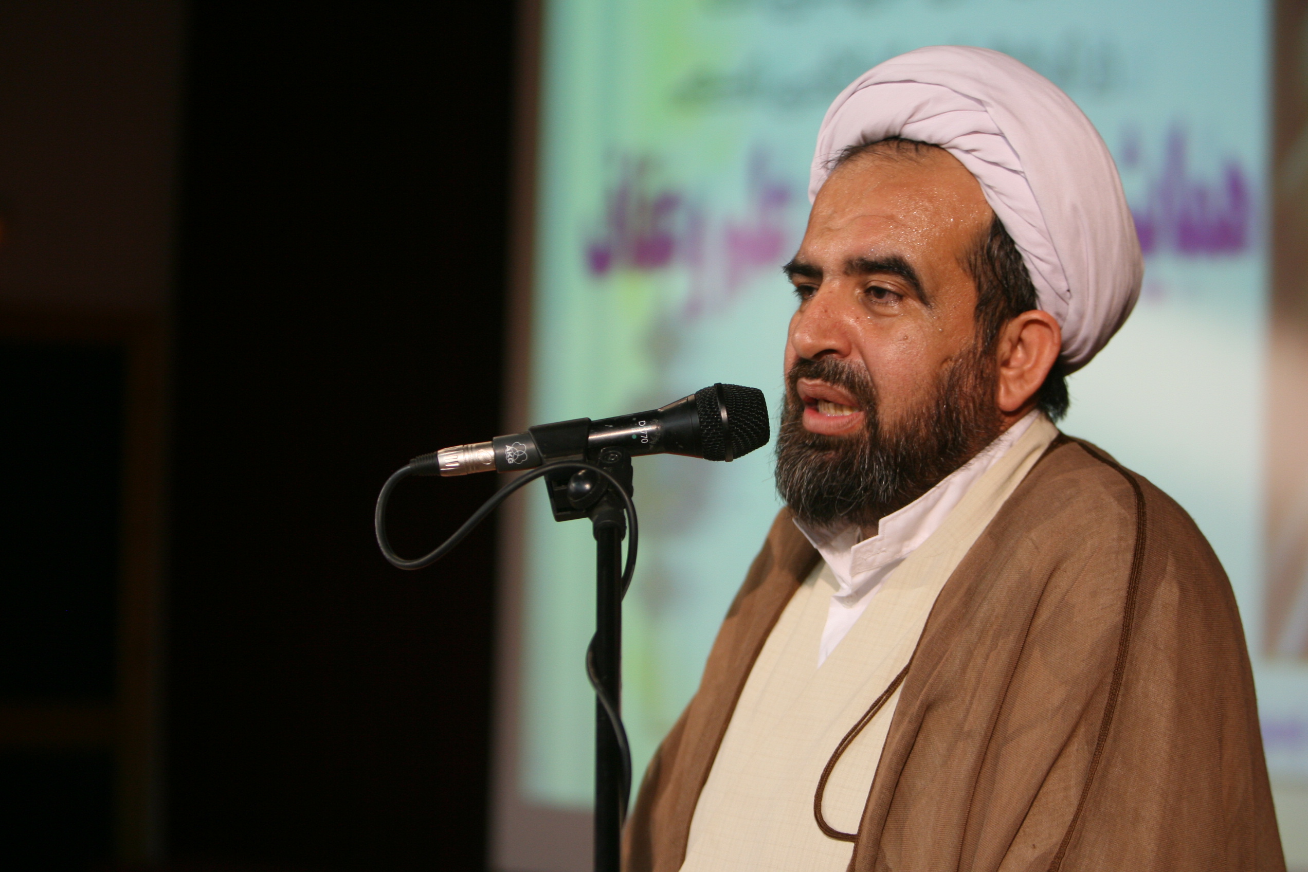 حجاب و عفاف نشانه توسعه تمدن اسلامی است