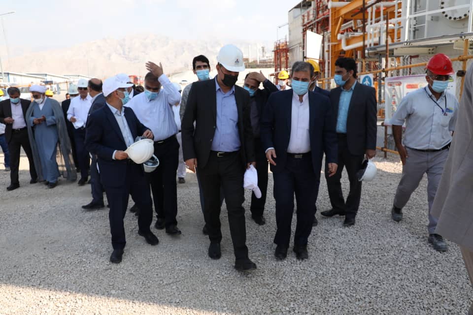 بازدید اعضای کمیسیون انرژی مجلس شورای اسلامی از فاز 14 پارس جنوبی