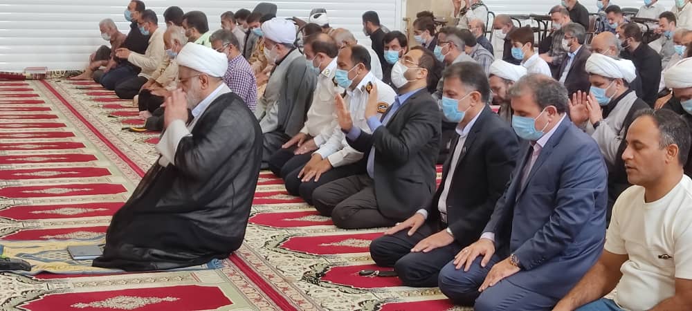 حضور مدیر عامل سازمان منطقه ویژه پارس در مراسم نماز جمعه شهر کنگان و مراسم سوگواری حضرت فاطمه زهرا (س)