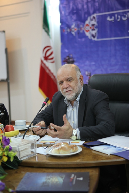 جلسه مشترک کمیسیون برنامه و بودجه مجلس شورای اسلامی و وزارت نفت در سازمان منطقه ویژه پارس برگزار شد