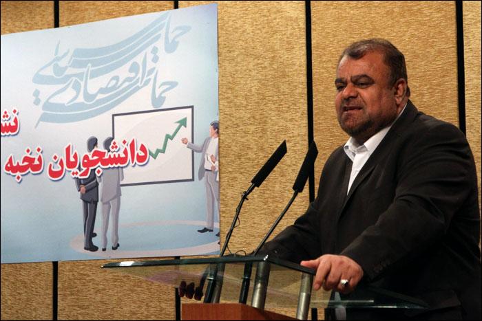 حوزه بالادستی صنعت نفت تنها به دست متخصصان ایرانی اداره می شود
