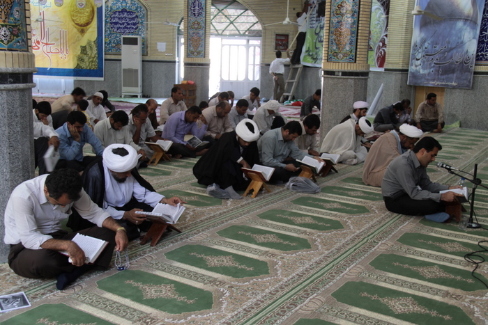 مراسم پرفیض دعای روز عرفه در عسلویه برگزار شد