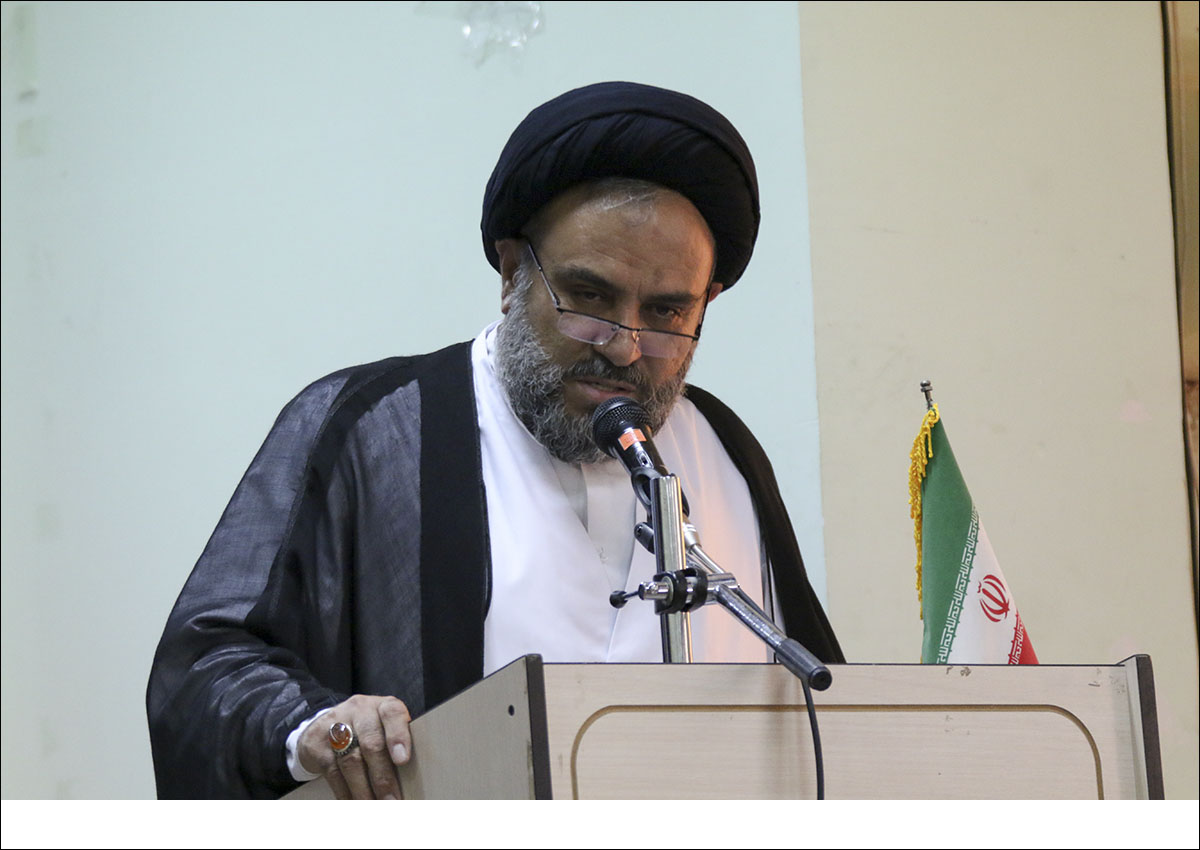 قدردانی امام جمعه شهرستان عسلویه از مدیر عامل سازمان منطقه ویژه پارس/ اشتغال نیروهای بومی در طرح&zwnj;های پارس جنوبی جهش مناسبی داشته است