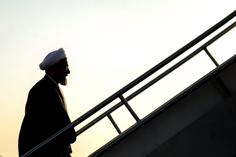 رئیس جمهور عسلویه را به مقصد تهران ترک کرد