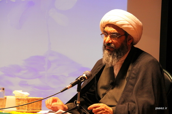 امام جمعه بوشهر: وحدت واجب و تفرقه حرام است