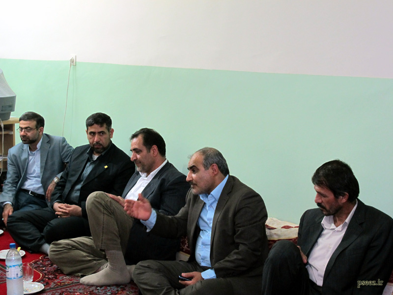 دیدار با  <strong class='sis-keyword'>امام جمعه</strong> دیر