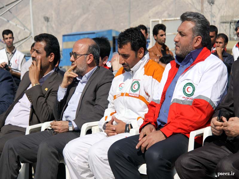 مراسم استقبال  <strong class='sis-keyword'>شناگر</strong> حلال احمر در پارس جنوبی