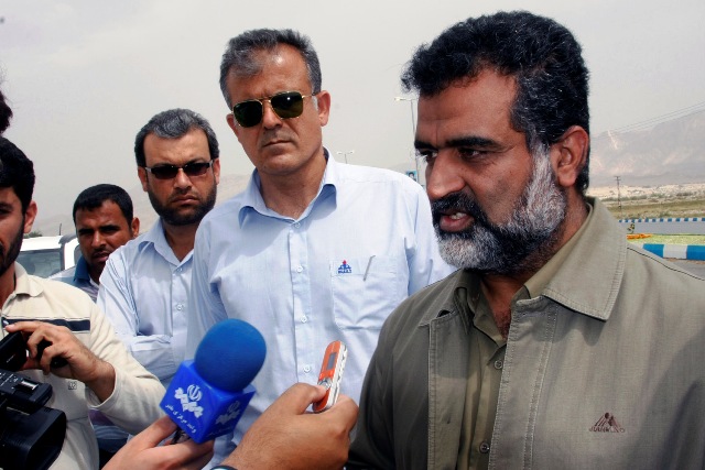 بازدید  <strong class='sis-keyword'>قلعه بانی</strong> از مناطق زلزله زده